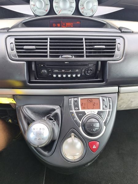 Citroën C8 (2014) - fotka 16 z 42