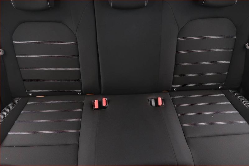 Dacia Duster (2018) 1.5 Blue dCi, 4X4, Navi - fotka 10 z 16