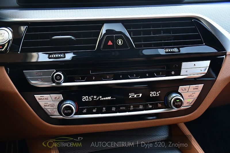 BMW Řada 5 530xD M-SPORT H&K HUD ACC PANO - fotka 30 z 51