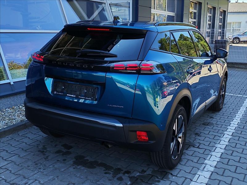 Peugeot 2008 (2026) 1.2 ALLURE Hybrid 110 e-DCS6 - fotka 7 z 18