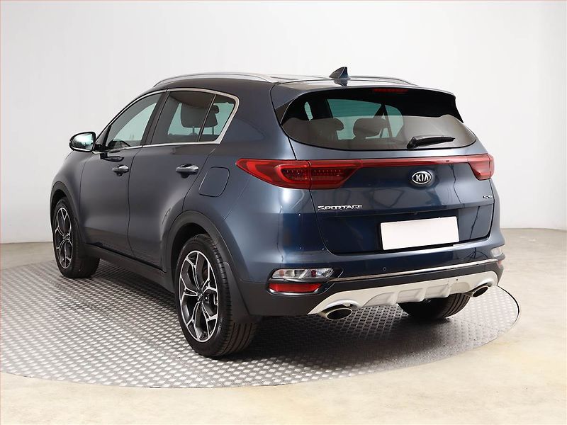 Kia Sportage (2021) GT Line 1.6 T-GDI - fotka 4 z 19