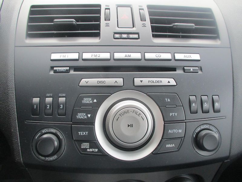 Mazda 3 1.6i KLIMA TAŽNÉ +SADA KOL - fotka 22 z 32