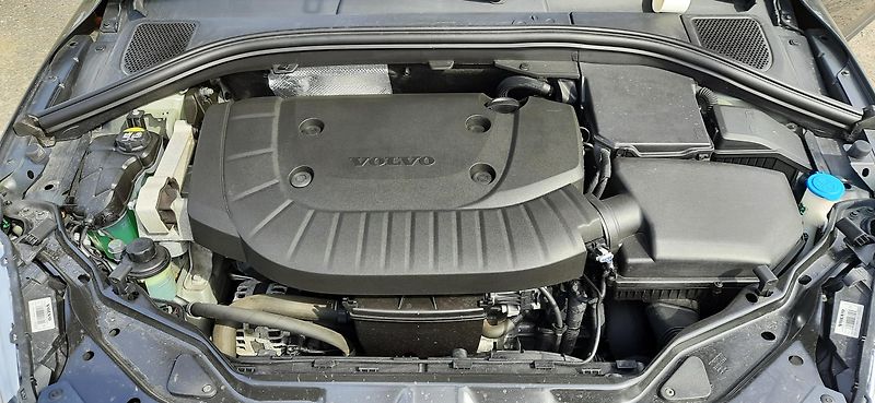 Volvo XC60 (2018) - fotka 31 z 31