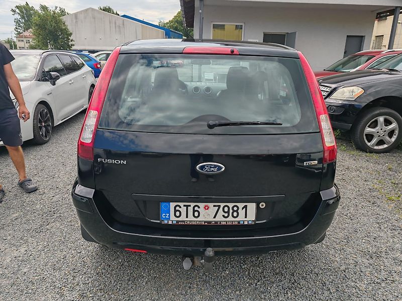 Ford Fusion 1.4 TDCi TZ Klimatizace  - fotka 7 z 21