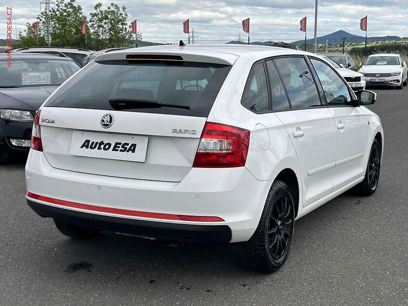 Škoda Rapid (2014) 1.2 TSi, Ambition - fotka 4 z 17