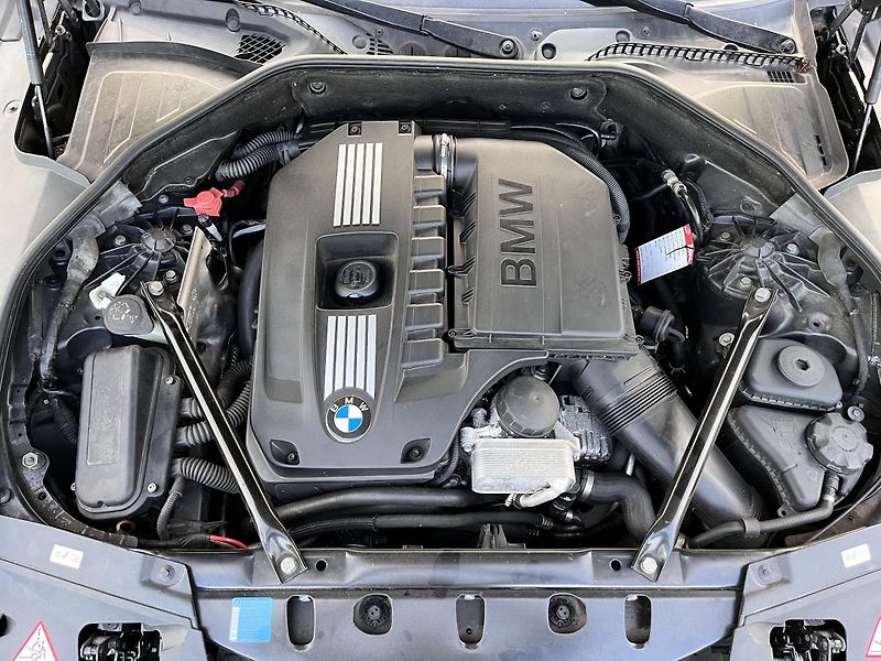 BMW Řada 7 740 LI,LONG,240KW,MINISTERSTVO - fotka 46 z 49