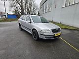 Škoda Octavia (2008) 2 1.9TDI - VERZE BEZ DPF - náhled 7