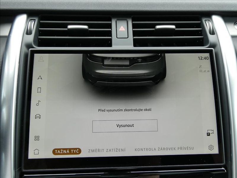 Land Rover Discovery 3,0 D250 R-Dynamic SE 1Maj DPH - fotka 45 z 51