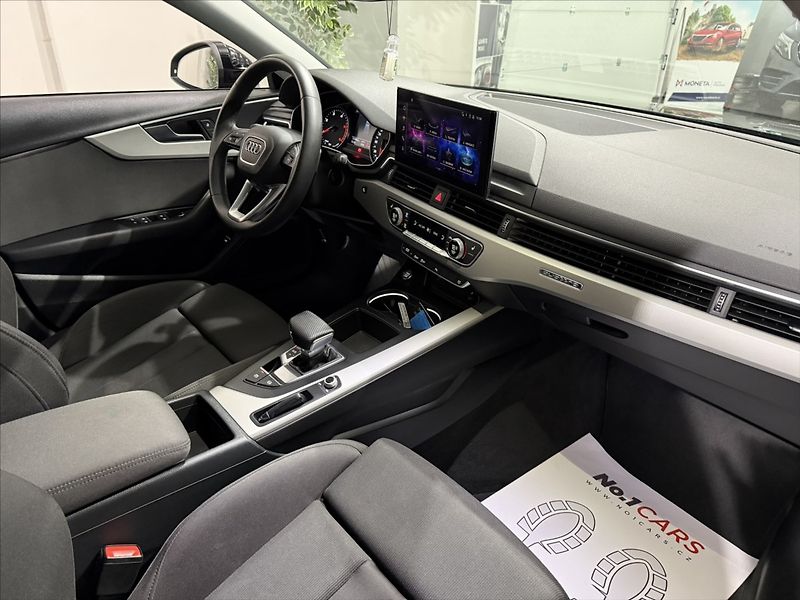 Audi A4 2,0   TDI QUATTRO MATRIX TZ - fotka 19 z 42