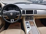 Jaguar XF 2,2 147kw - náhled 10