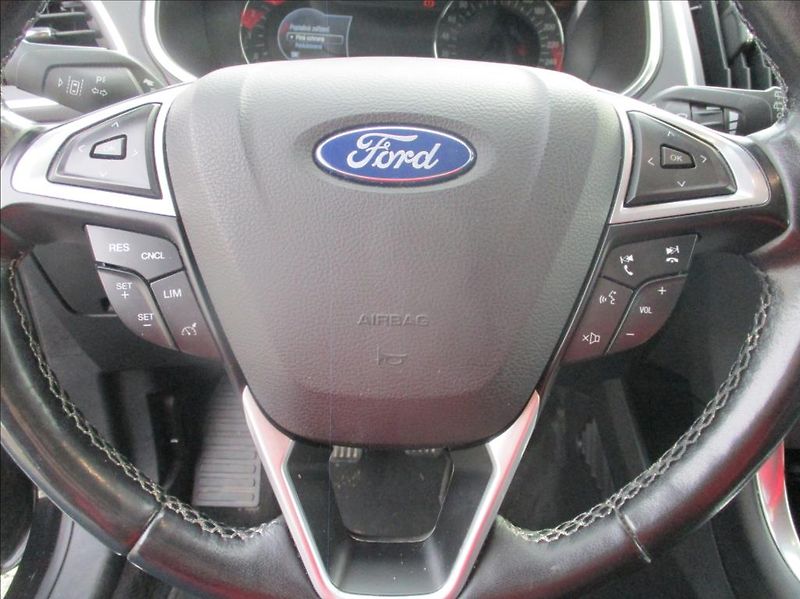 Ford S-MAX 2,0 TDCi, Titanium,servis,DPH, - fotka 27 z 38