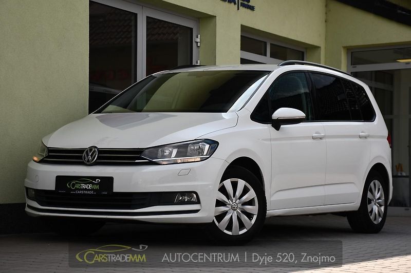 Volkswagen Touran 1.6TDi DSG  - fotka 1 z 48