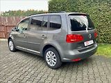 Volkswagen Touran 1,6 TDi / KLIMA / 7MÍST / DSG - náhled 2