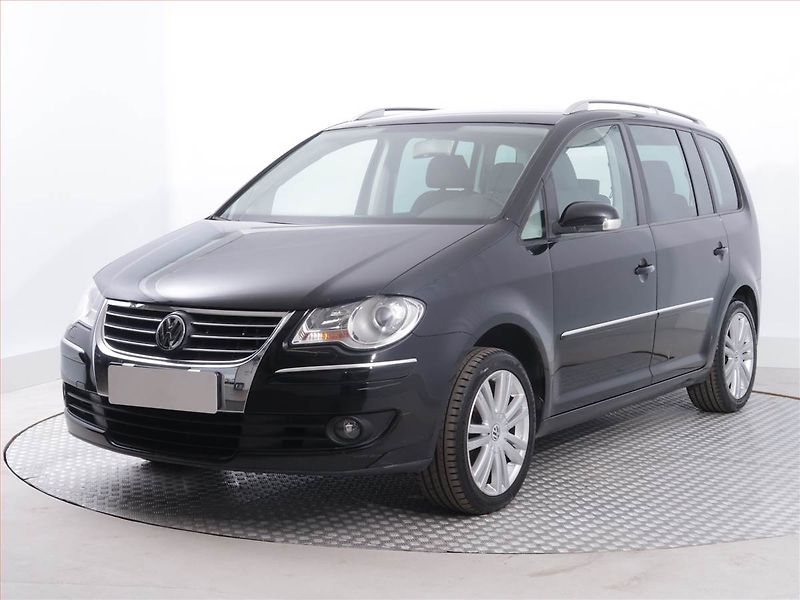Volkswagen Touran (2007) Highline 1.4 TSI, Serv.kniha - fotka 2 z 15