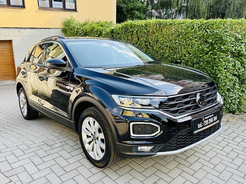 Volkswagen T-Roc (2022) 1,5TSi 110kW Maraton TAŽNÉ ČR - fotka 3 z 18