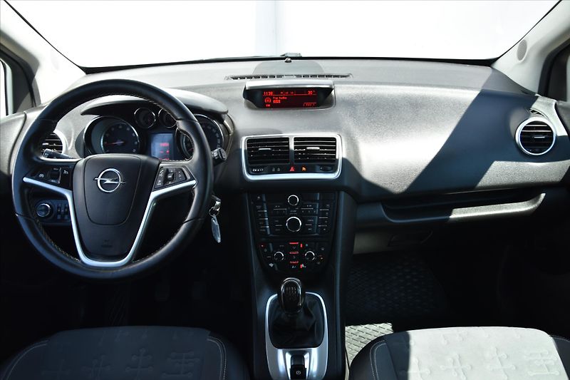 Opel Meriva 1.4T 88kW 1.MAJITEL ČR - fotka 13 z 22