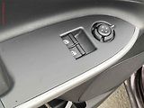 Alfa Romeo Giulietta (2013) 1.6 D, AC, park.asist - náhled 11