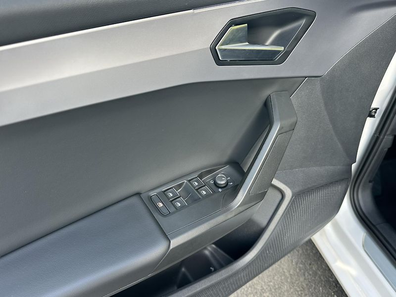 Seat Leon (2021) FR 1.5TSI/110kW *LED *KOMBI - fotka 5 z 47