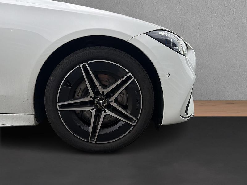 Mercedes-Benz Třídy C C 220 d 4MATIC   2,0 - fotka 15 z 17