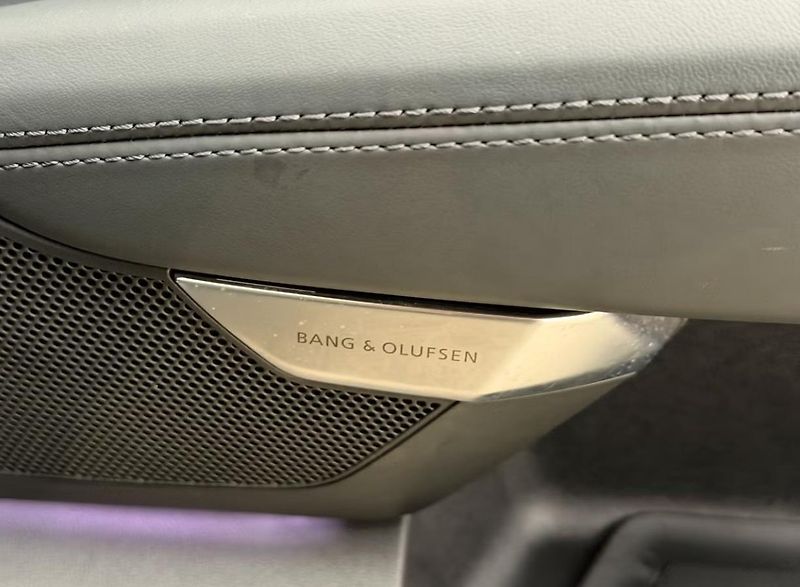 Audi e-tron GT Quattro HuD 360k Matrix Pano. - fotka 12 z 36
