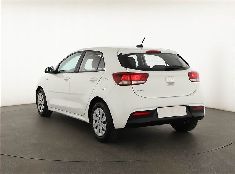 Kia Rio (2023) 1.2 DPI, ČR,1.maj, Serv.kniha - fotka 4 z 12