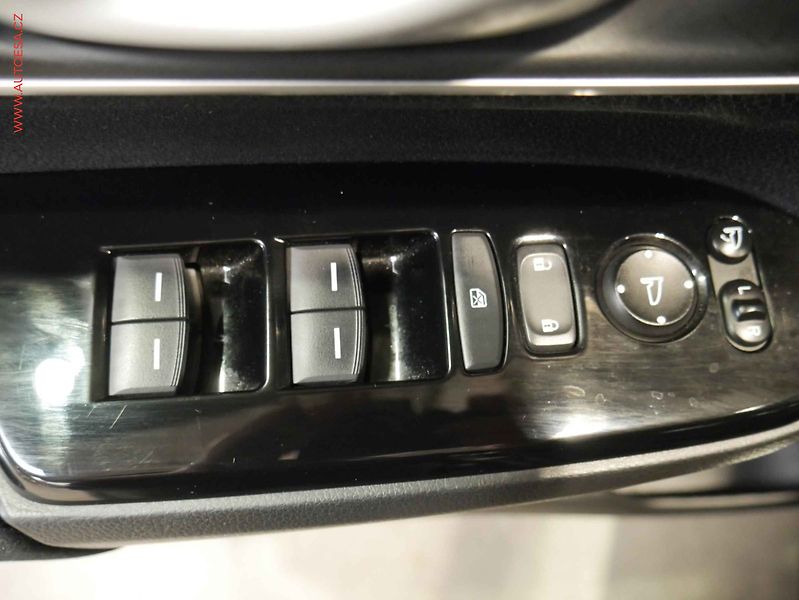 Honda CR-V (2019) 1.5V-TEC, 2.maj,ČR, LED - fotka 17 z 19