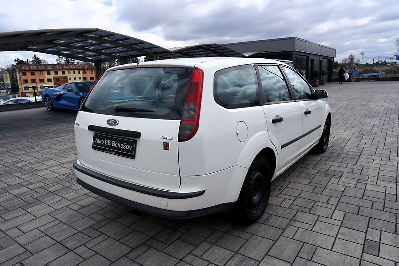 Ford Focus 1.8 TDCI/klima/stereo/nová STK - fotka 6 z 35
