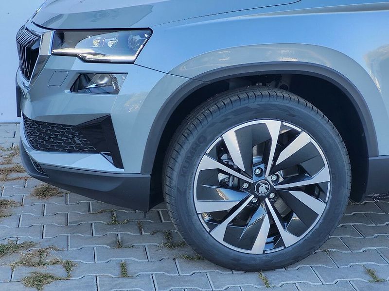 Škoda Karoq Dynamic 1,5TSI 110kW - fotka 29 z 29