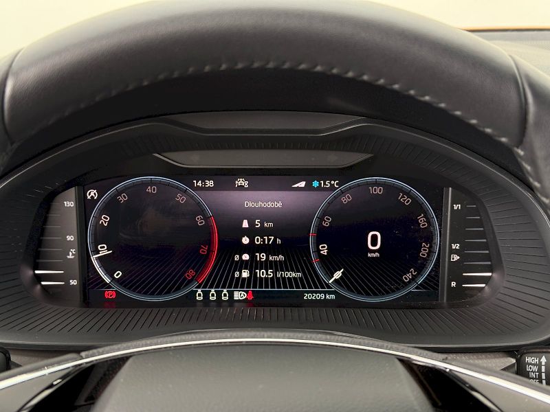 Škoda Kamiq (2024) 1.5 TSI 110 kW Style Plus - fotka 12 z 24