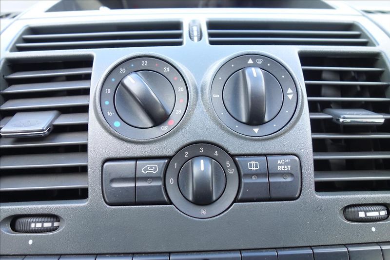 Mercedes-Benz Vito 2,2 CDi 80KW, ČR, 6MÍST,111. - fotka 21 z 27