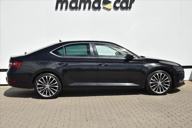 Škoda Superb 2.0TSI 206kW 4x4 L&K ACC TAŽNÉ - fotka 8 z 37