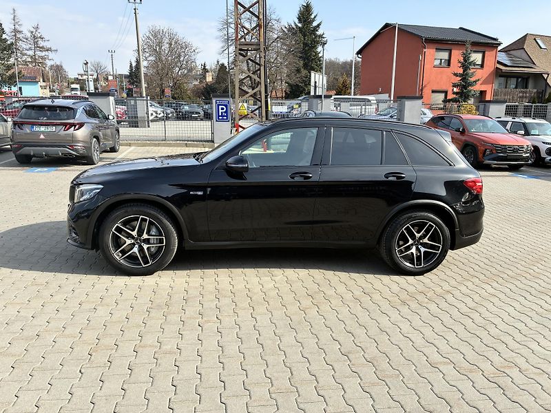 Mercedes-Benz GLC 43-AMG3.0-V6 270kW REZERVACE - fotka 4 z 36