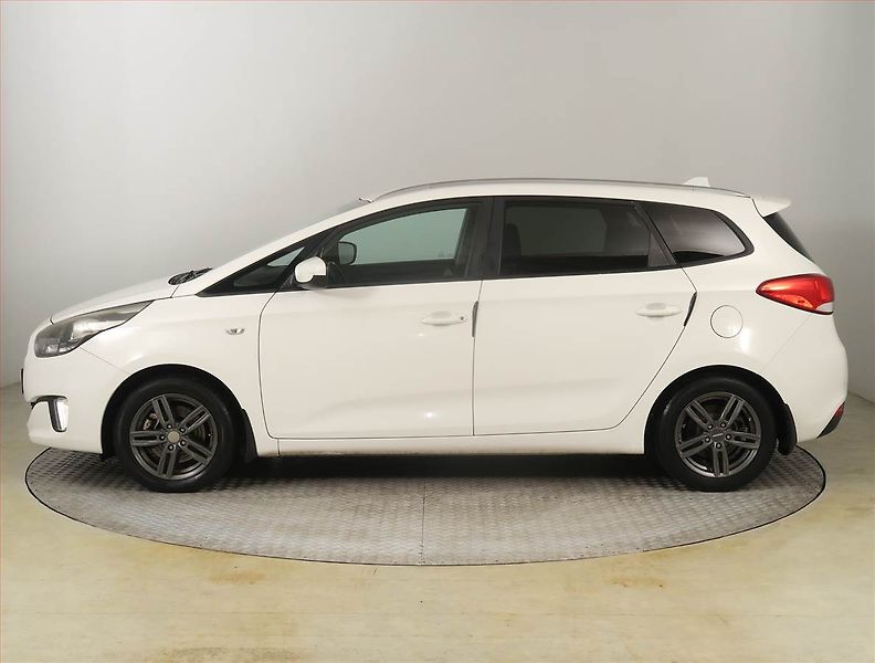 Kia Carens (2016) 1.6 GDI, Serv.kniha, Tempomat - fotka 3 z 19