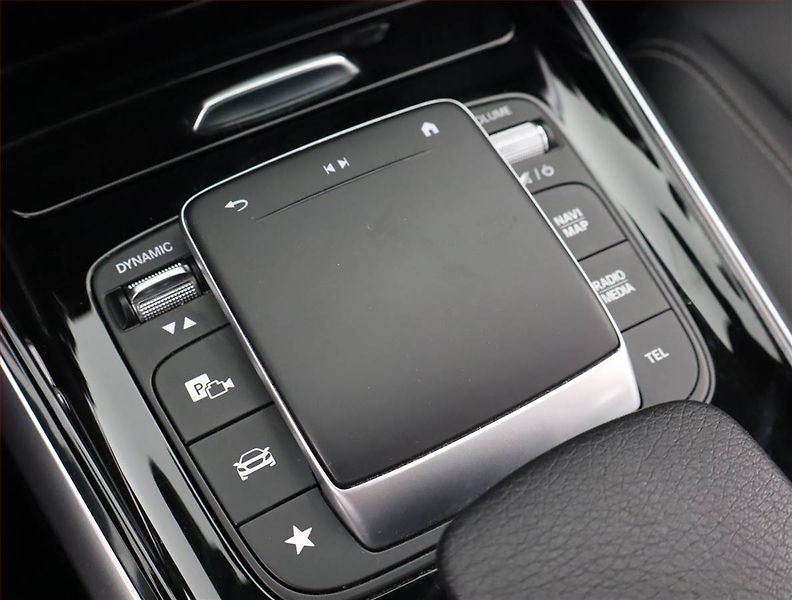 Mercedes-Benz GLB (2022) 200 d 4MATIC - fotka 18 z 26