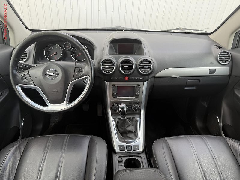 Opel Antara (2013) 2.2 CDTi 4x4, Cosmo, bixen - fotka 8 z 17