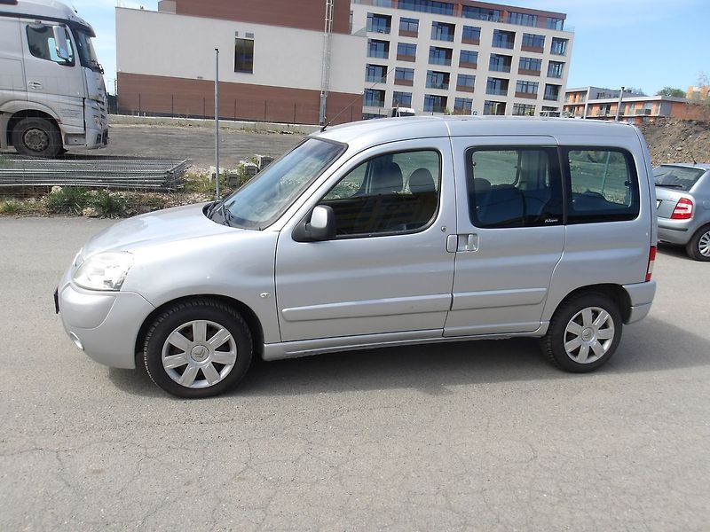 Citroën Berlingo 1,6HDi 2xŠOUPAČKY - fotka 3 z 29