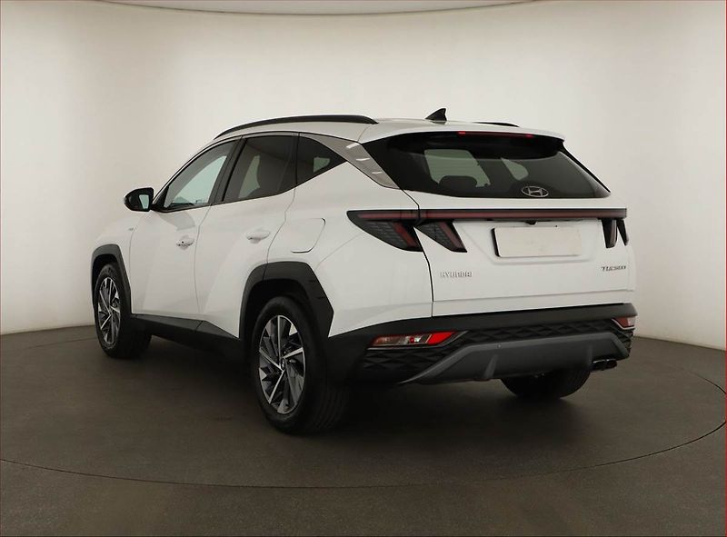 Hyundai Tucson (2023) Smart 1.6 T-GDI 48V MHEV - fotka 4 z 16