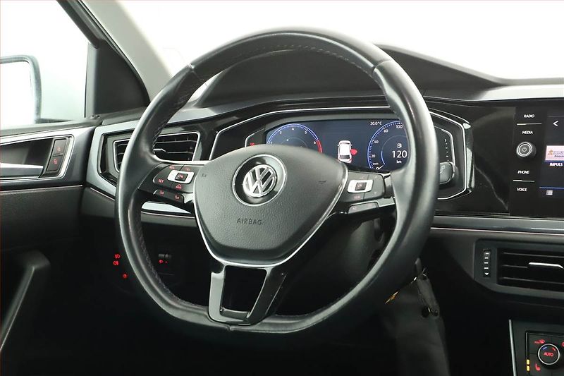 Volkswagen Polo (2018) 1.0 TSI, Tempomat - fotka 12 z 14