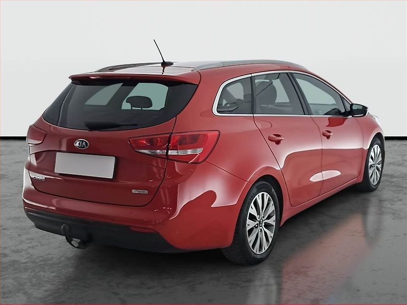 Kia Ceed (2016) 1.6 GDI, Serv.kniha, Navi - fotka 5 z 20