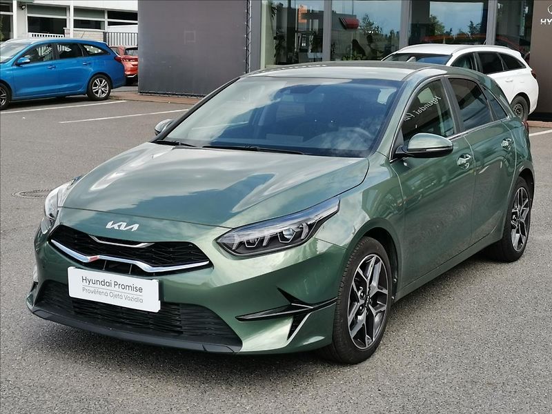 Kia Ceed 1,5 T-GDI 118kW Top DCT - fotka 2 z 19