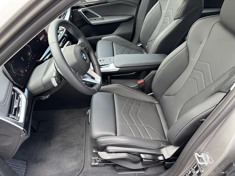 BMW X1 xDrive20d - fotka 8 z 14
