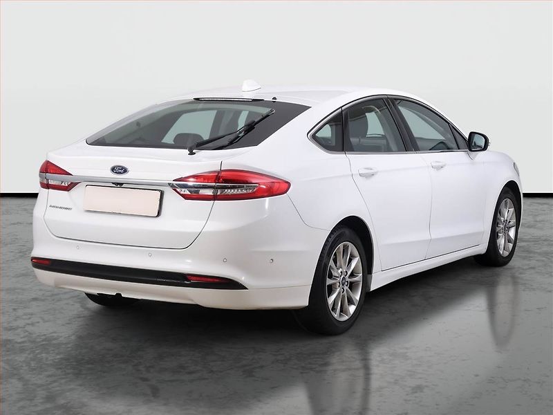 Ford Mondeo (2019) 2.0 EcoBlue, Automat, Navi - fotka 5 z 21