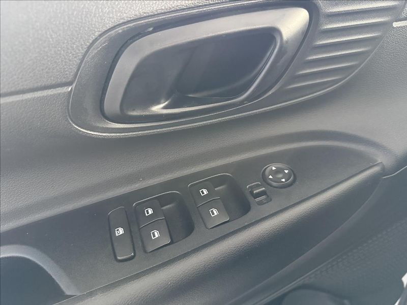 Hyundai Bayon 1,2   61kW,SERVISKA,ČR,1.MAJIT - fotka 10 z 22