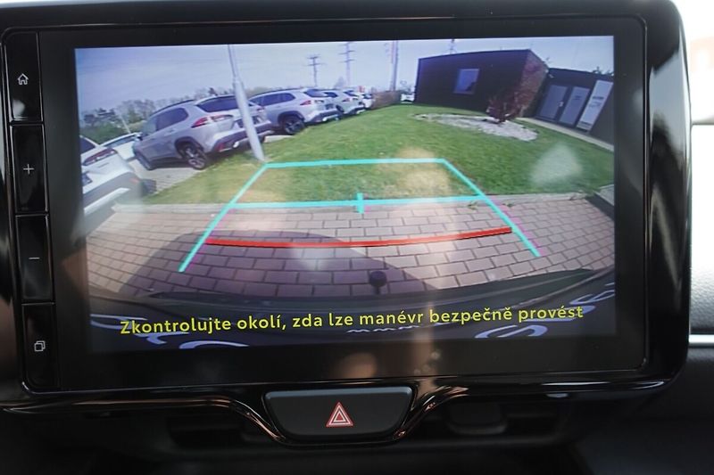 Toyota Yaris Cross 1.5TNGA 125 - 1 CVT Comfort Te - fotka 24 z 31
