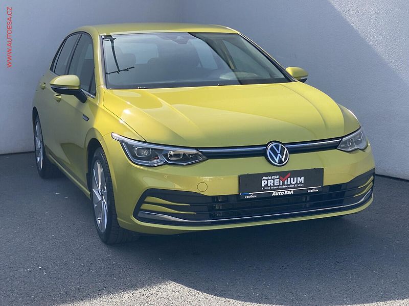 Volkswagen Golf (2021) 1.5 TSi, ČR, DSG, LED - fotografie inzerátu