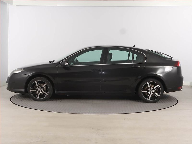 Renault Laguna (2010) 2.0 dCi, po STK, Klima - fotka 3 z 15