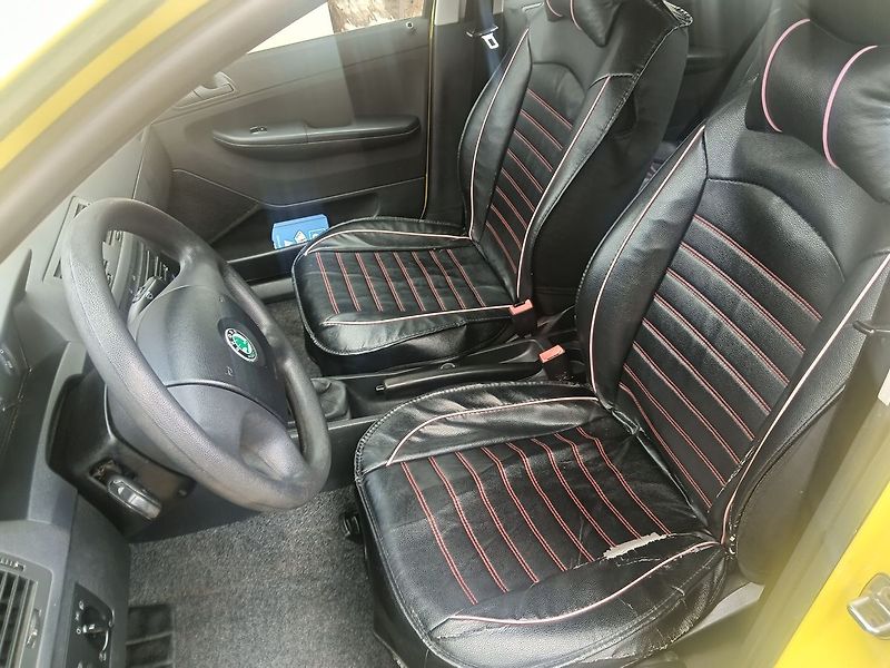 Škoda Fabia 1.4 16V  Classic Cool - fotka 13 z 25