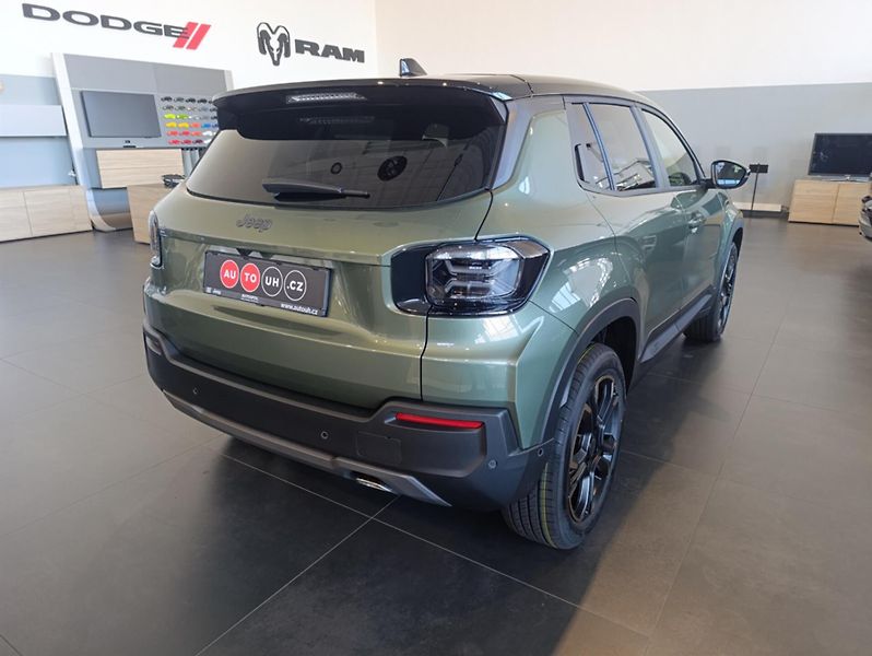 Jeep Avenger (2026) 1,2 Turbo e-Hybrid 110k  85th - fotka 7 z 19