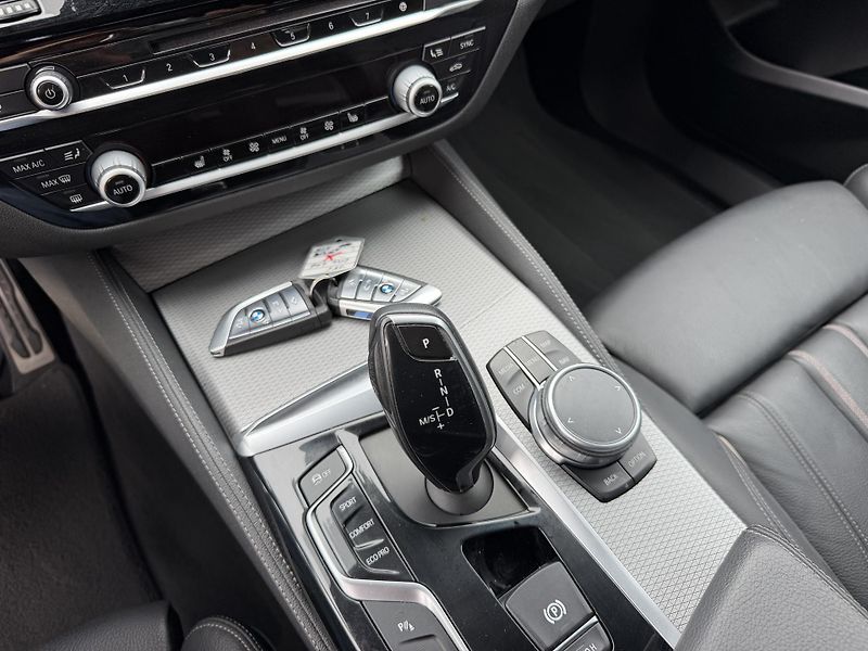 BMW Řada 6 GT 630D 195kW  M SPORT  - fotka 17 z 25
