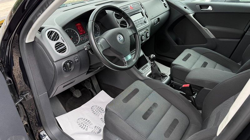 Volkswagen Tiguan (2009) 1.4TSI 110kW *4motion*ALU*PDC* - fotka 8 z 22
